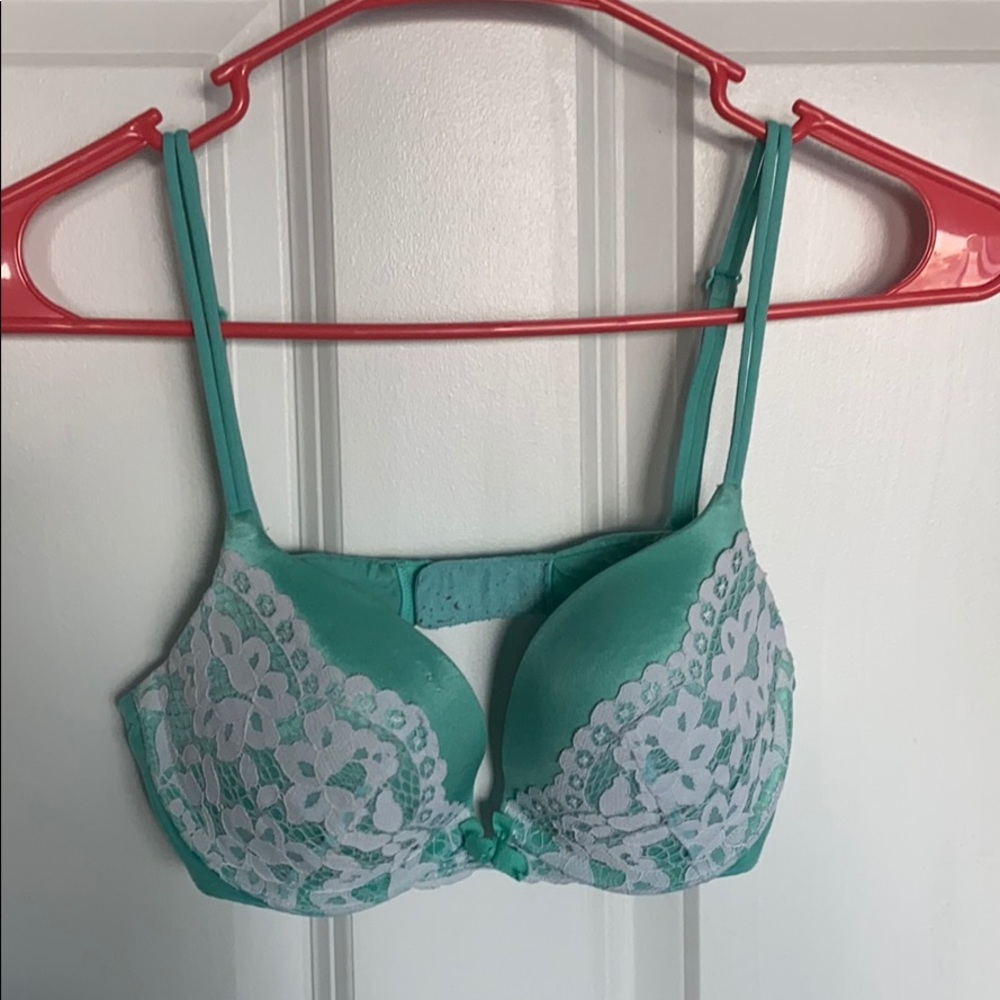 Victoria Secret bra